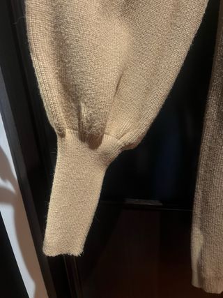 Vestido Fórmula Joven Camel Botones Hombro