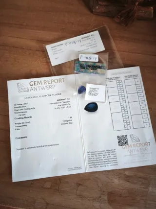 Tanzanita Natural Certificada P-418-19