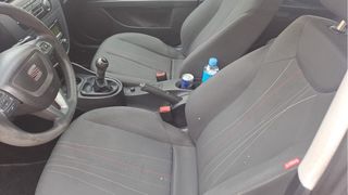 Seat León Rojo 5 Puertas 105cv 198.000 klmt