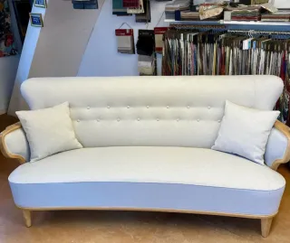 Sofá antiguo terciopelo azul