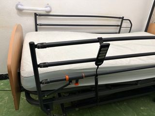 Cama Gerialine Articulada Poco Uso