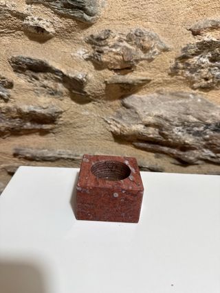 Portacandele in marmo verde, rosso