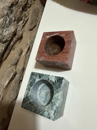 Portacandele in marmo verde, rosso