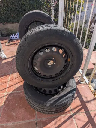 Neumáticos Toyota Furgoneta Marca continental