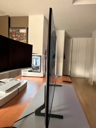 Samsung QLED Q60C 43" + soporte articulado AM