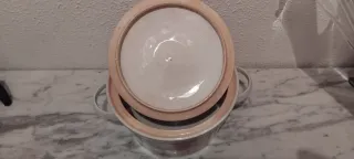 Sopera Vintage Porcelana Roja y Blanca