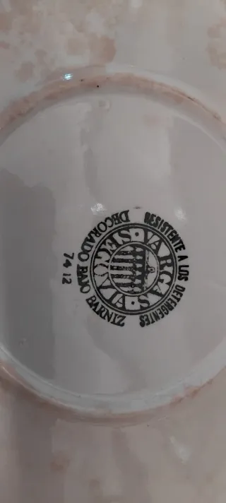 Sopera Vintage Porcelana Roja y Blanca