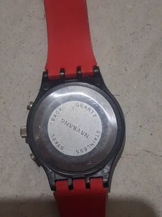Reloj Swatch Hombre Rojo y Blanco