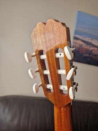 Guitarra Admira Infante
