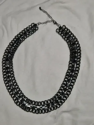 Collar elegante