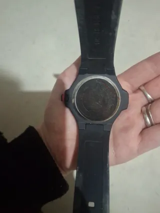 Reloj Swatch Hombre Negro y Rojo