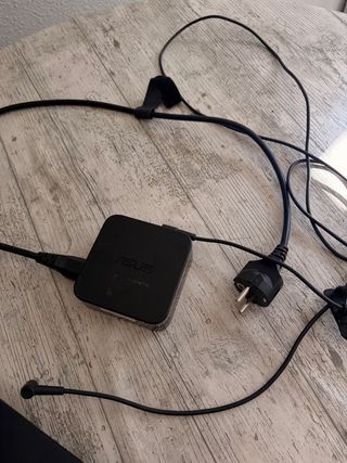 Portátil Asus Plata y Negro