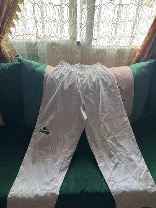 Dae Do Ropa Taekwondo Blanca