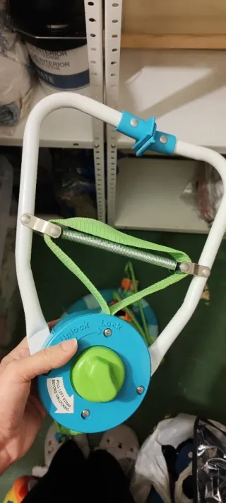 Saltador de puerta para bebé