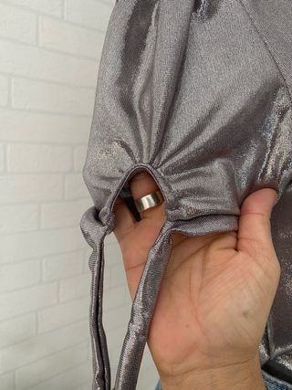 Body Bershka plateado talla S