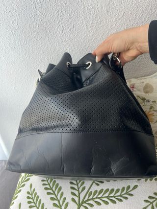 Bolso bombonera piel Zara grande