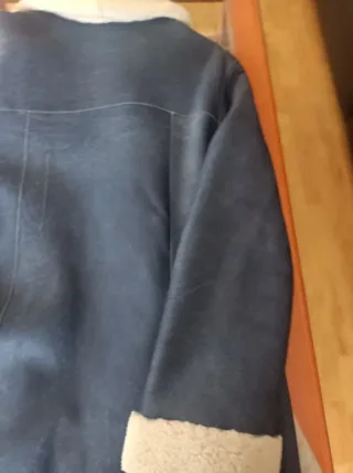 Chaquetón piel vuelta azul