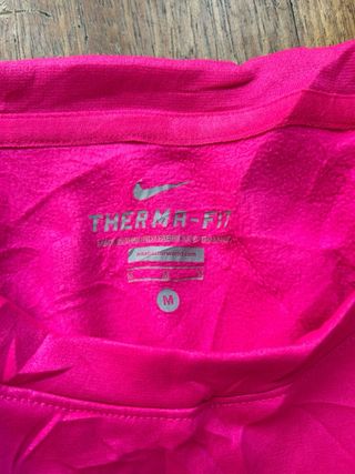 Sudadera deportiva Nike rosa