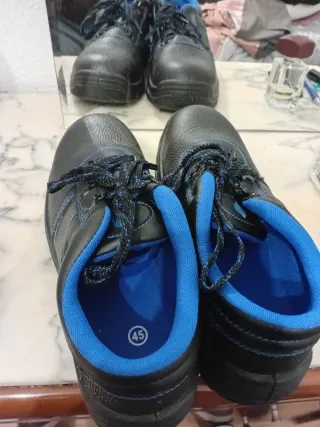 Zapatos de seguridad negros