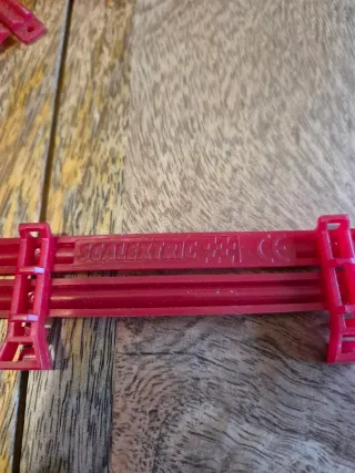 Scalextric vallas dobles efecto barro