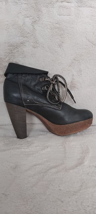 Botines piel negros talla 35