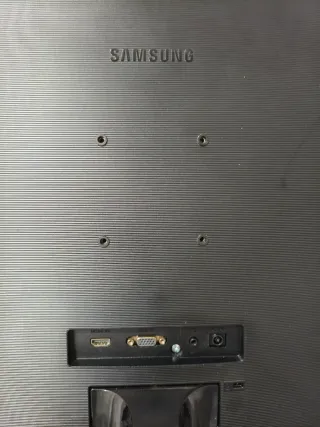 Monitor Samsung Curvo Negro