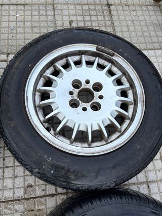 Llantas E30