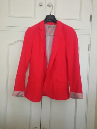 Chaqueta Roja Talla M