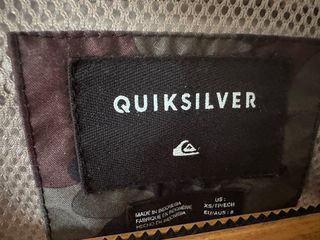 Chubasquero Quiksilver niño talla 8 xs