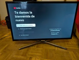 Smart TV Samsung 32 Negra y Plateada