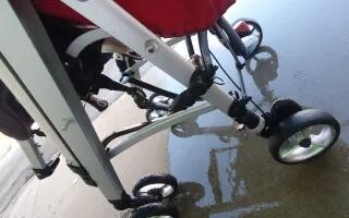 Carrito Bebé Confort Loola Rojo