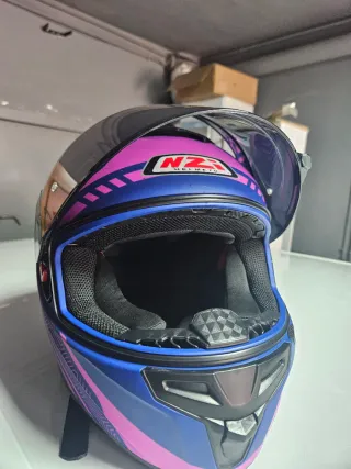 Casco Moto NZI trendy 2 Rosa y Lila talla XS.