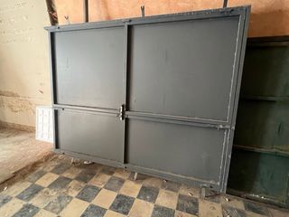 Puerta cocheras metálica medidas 1,70x2,25m