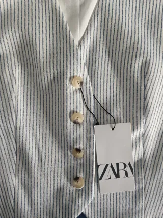 Chaleco Zara Rayas Azules Blanco