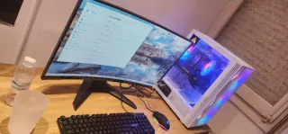 PC Gaming Blanco 1 Mes Uso + Factura
