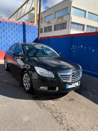 Opel Insignia 2010