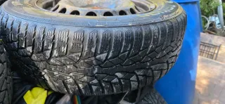 Ruedas 195/55R16 al 90% con llantas