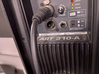 RCF ART 310-A Altavoz Activo+fundas