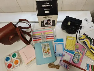 Instax Mini 8 + Accesorios ¡Solo 1 Uso!