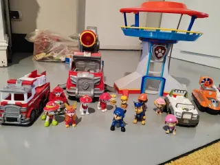 Collezione Paw Patrol Veicoli e Torre