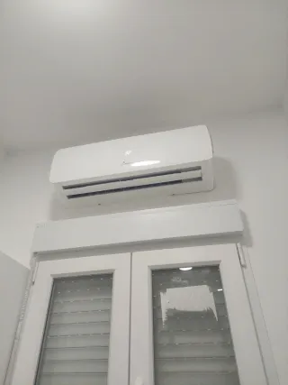 Installazione di condizionatori d'aria