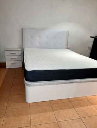 LIQUIDACIÓN EN Canapés abatibles y colchones