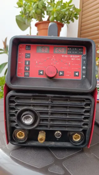Soladora tig ac dc