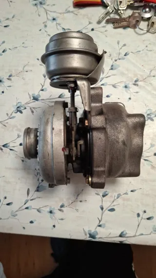 Turbo Hyundai IX35 Tucson 1.7 CRDI