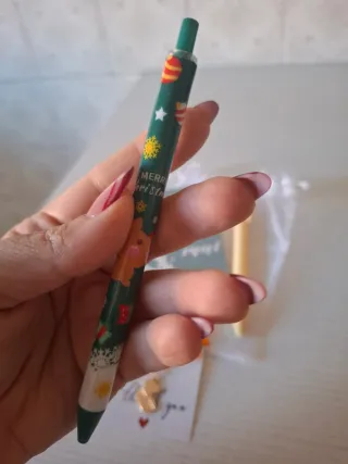 Set regalo cancelleria con penne e notebook