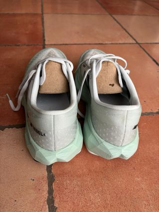 Zapatillas New Balance Rebel v4