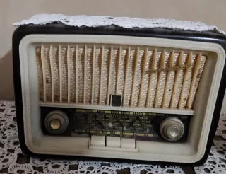 Radio Invicta Mod. 5215 Antigua