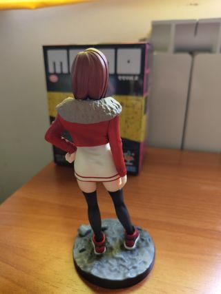 Figura Momo Dandadan