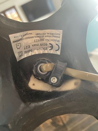 Lámpara de mesa vintage tela y metal