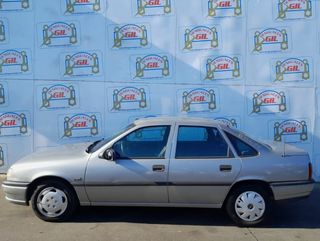 Opel 1141493 90351648 centralita motor uce vectra